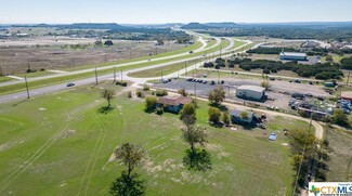 Más detalles para 6111 & 6301 S Fort Hood St, Killeen, TX - Oficinas en venta