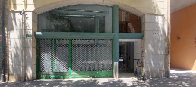 Más detalles de Local en alquiler