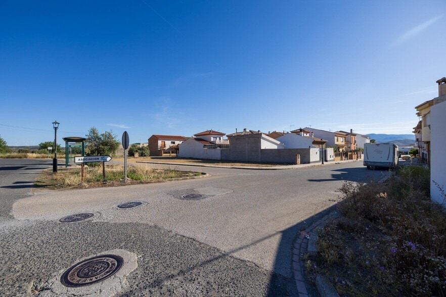 Dúrcal, 13, Dúrcal, Granada en venta - Foto del edificio - Imagen 3 de 33