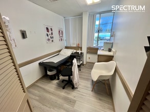 13320 Riverside Dr, Sherman Oaks, CA en alquiler Foto del interior- Imagen 2 de 6