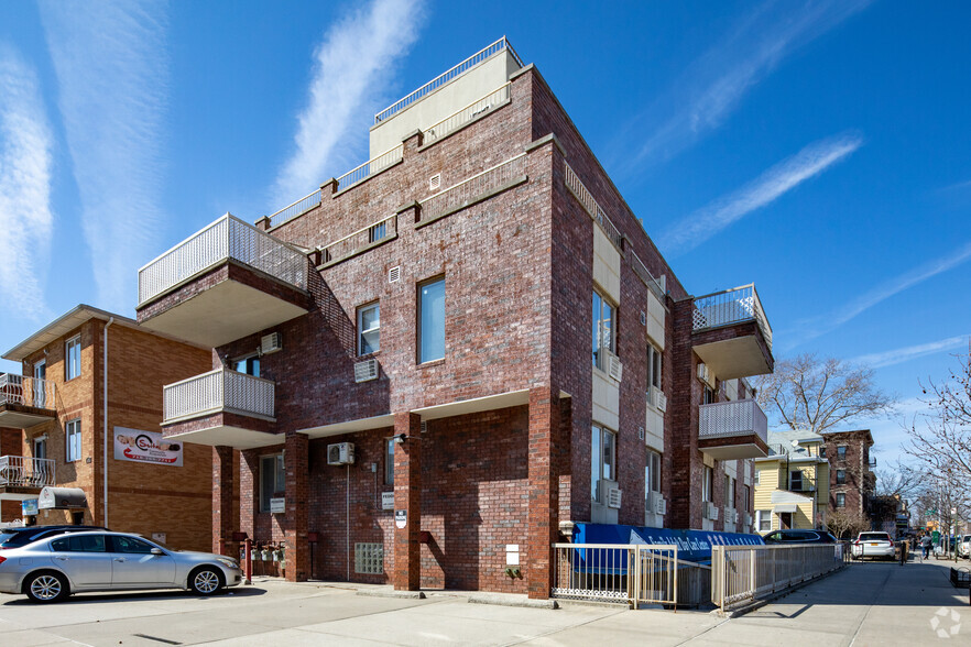 2138 Bath Ave, Brooklyn, NY en venta - Foto del edificio - Imagen 2 de 29