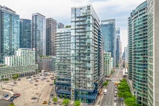 Más detalles de 352 Front St W, Toronto, ON - Edificio residencial en venta