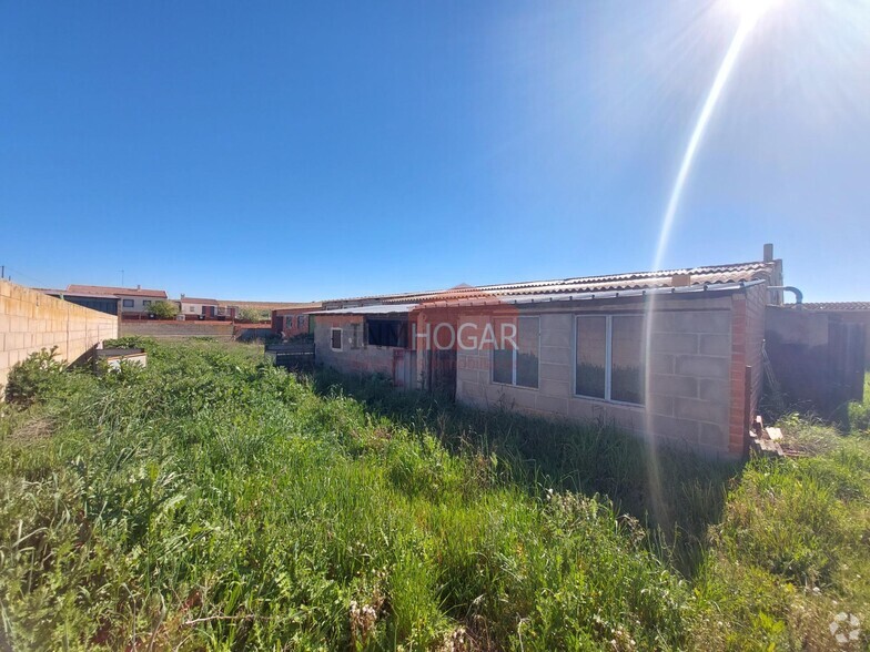 Naves en Blascosancho, Ávila en venta - Foto del edificio - Imagen 2 de 5