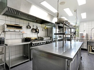 Más detalles de 337 Crown St, Wollongong - Local en alquiler