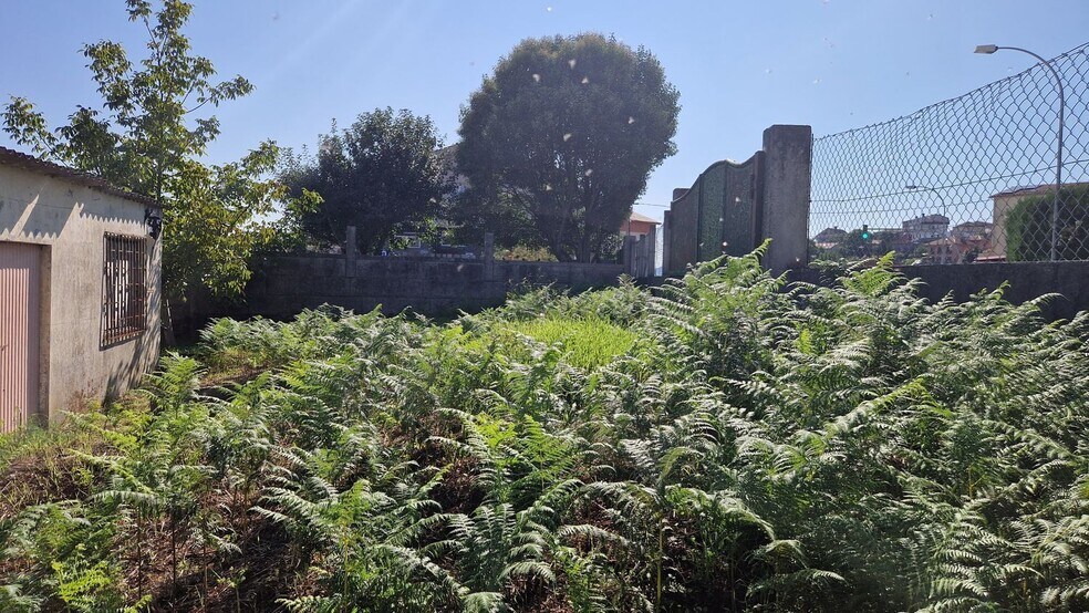 Terreno en Vigo en venta - Foto del edificio - Imagen 3 de 26