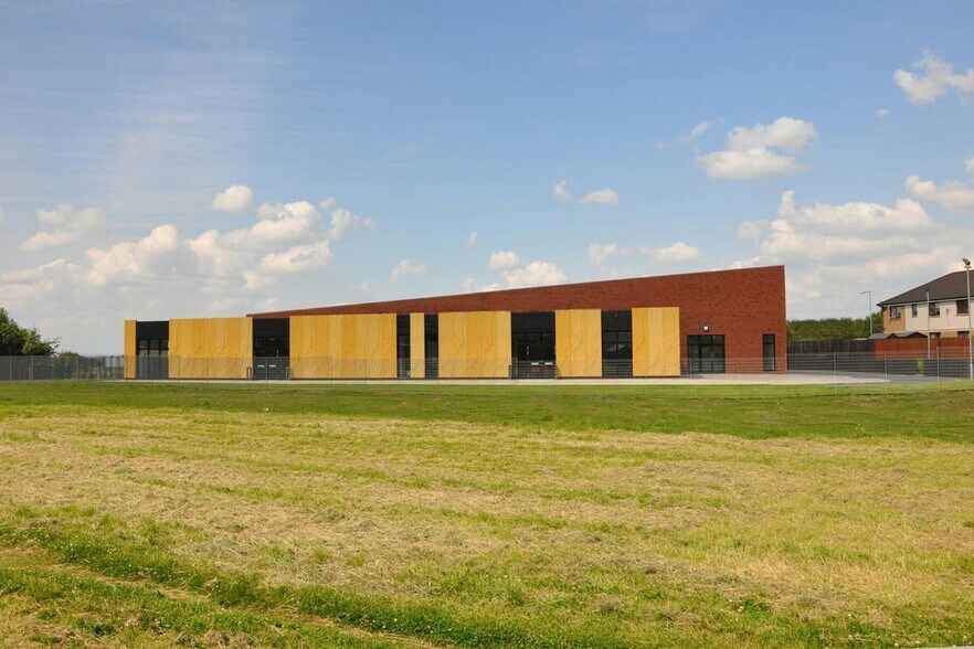 70 Smith Av, Wishaw en alquiler - Foto del edificio - Imagen 2 de 2