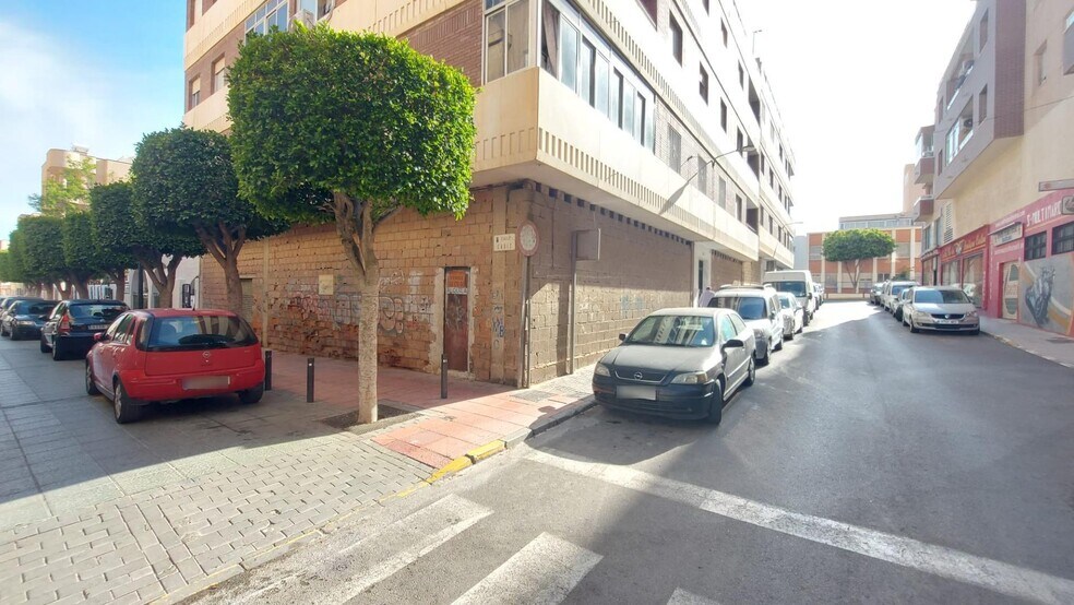 Local en El Ejido, Almería en venta - Foto del edificio - Imagen 3 de 3