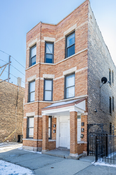 2213 W 23rd Pl, Chicago, IL en venta - Foto del edificio - Imagen 3 de 11