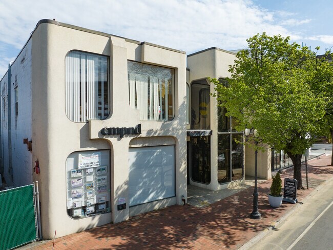 Más detalles de 3 Grace Ave, Great Neck, NY - Oficina en alquiler