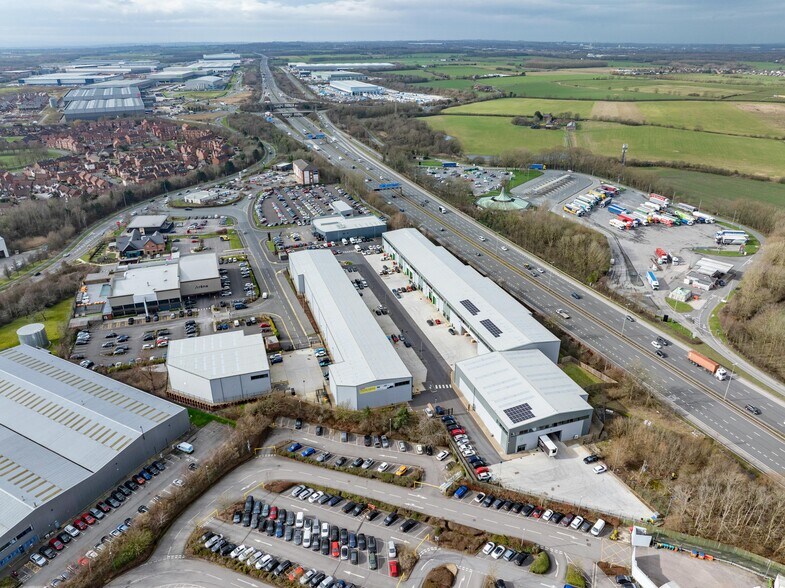 Charon Way, Warrington en alquiler - Foto del edificio - Imagen 3 de 8