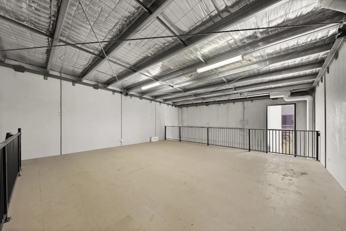 11-13 Chandos St, Cheltenham, VIC 3192 - Unidad 2 - - Foto del interior - Image 1 of 1