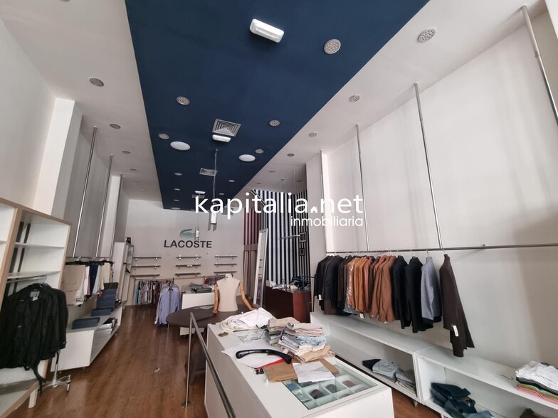 Local en Ontinyent, Valencia en venta - Foto del edificio - Imagen 2 de 4
