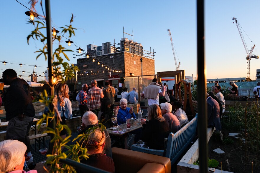 7 Throwley Way, Sutton en alquiler - Foto del edificio - Imagen 1 de 20