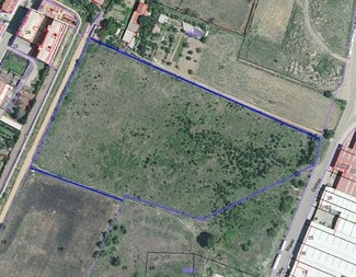 Más detalles de Calle Vía del Canal, 3, Benavente - Terreno en venta