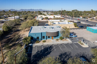 3038 E Fort Lowell Rd, Tucson, AZ - VISTA AÉREA  vista de mapa