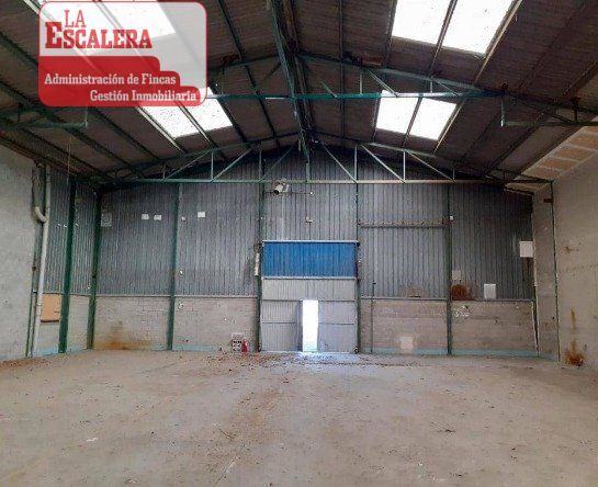 Nave en Llinars del Vallès, Barcelona en venta - Foto del interior - Imagen 3 de 3