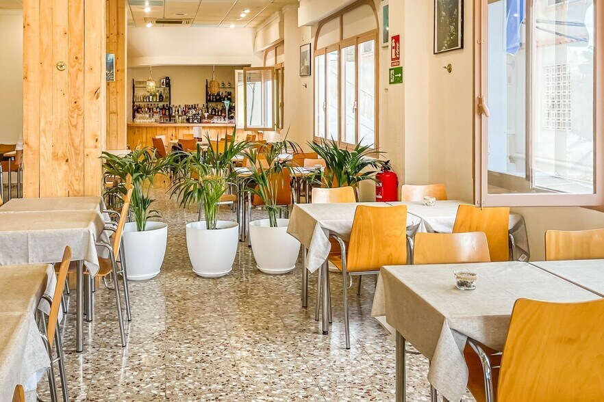 Local en El Campello, Alicante en venta - Foto del interior - Imagen 3 de 25