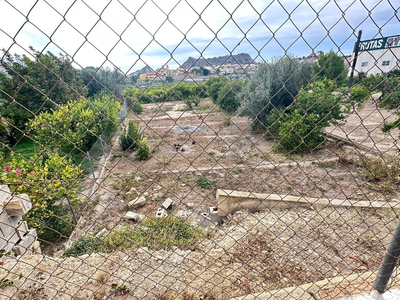 Terreno en Ulea, Murcia en venta - Foto del edificio - Imagen 2 de 2