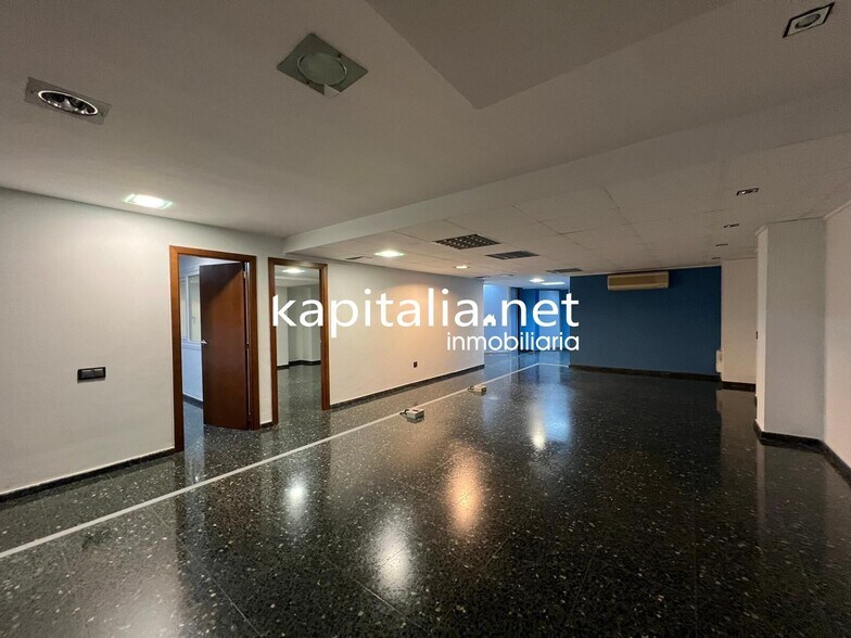 Oficina en Ontinyent, Valencia en venta - Foto del edificio - Imagen 2 de 18