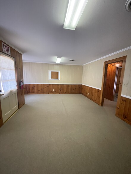 203 N Hamilton St, Williamston, SC en venta - Foto del interior - Imagen 3 de 9