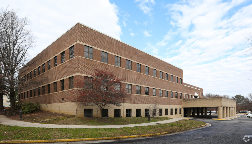 8850 Richmond Hwy, Alexandria, VA en alquiler - Foto del edificio - Imagen 1 de 31