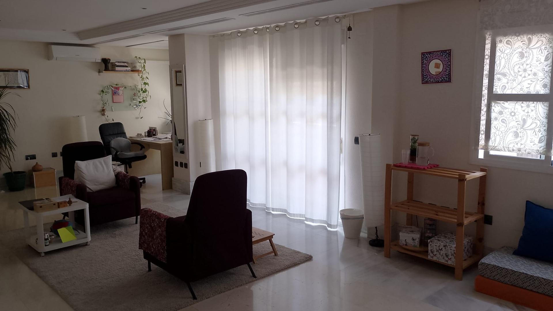 de Dolores Ibárruri 'Pasionaria, 2, Benalmádena, Málaga en venta Foto del interior- Imagen 1 de 9