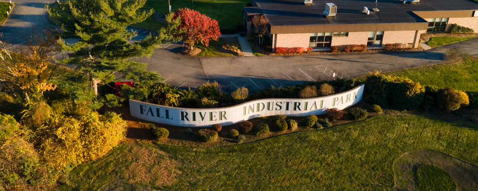 1500 Riggenbach Rd., Fall River, MA en alquiler - Foto del edificio - Imagen 2 de 6