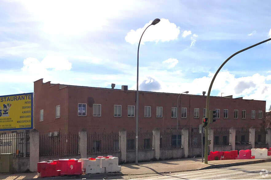 Naves en San Fernando De Henares, MAD en venta - Foto del edificio - Imagen 1 de 2