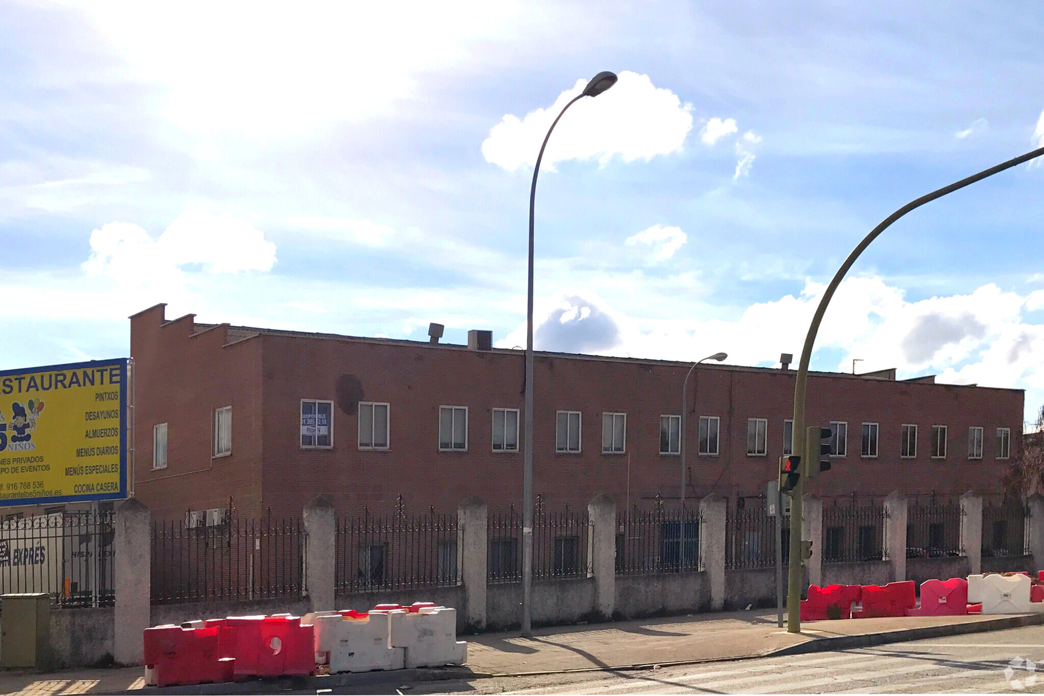 Naves en San Fernando De Henares, MAD en venta Foto del edificio- Imagen 1 de 3