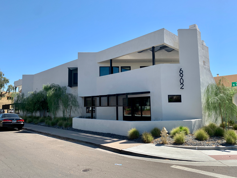 6900-6902 E 1st St, Scottsdale, AZ en alquiler - Foto del edificio - Imagen 1 de 6