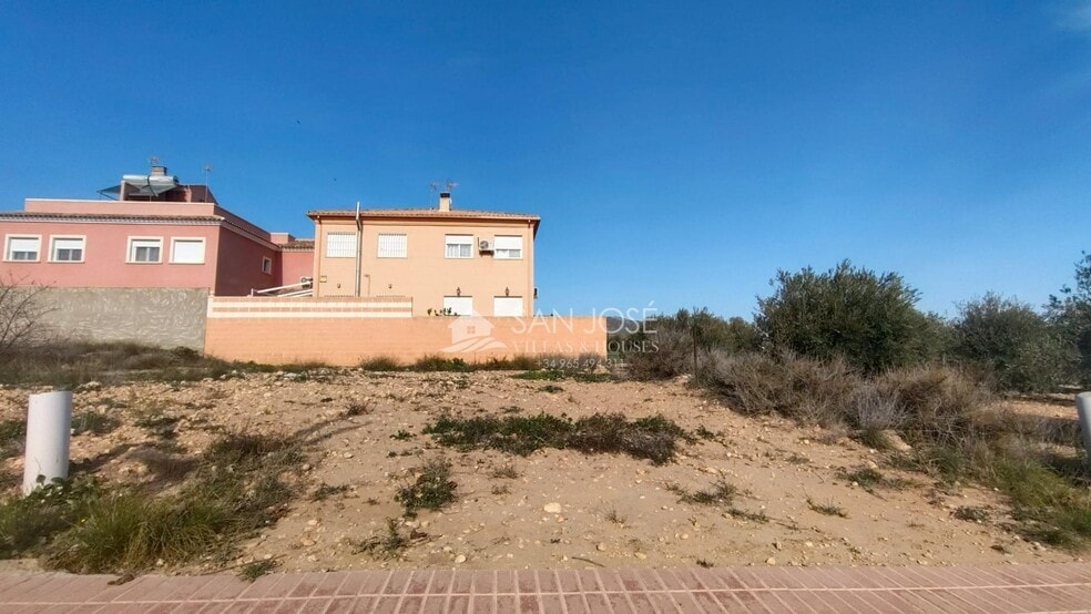 Terreno en Salinas, Alicante en venta - Foto principal - Imagen 3 de 6
