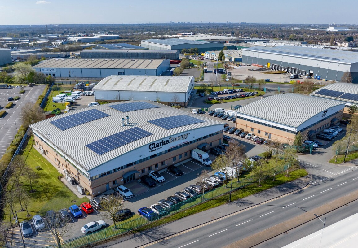 Multi-Let Industrial Investment cartera de 3 inmuebles en venta en LoopNet.es Vista aérea- Imagen 1 de 8