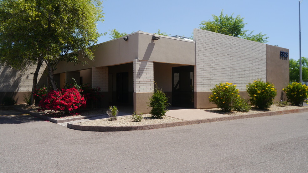 8828 N Central Ave, Phoenix, AZ en alquiler - Foto del edificio - Imagen 1 de 8