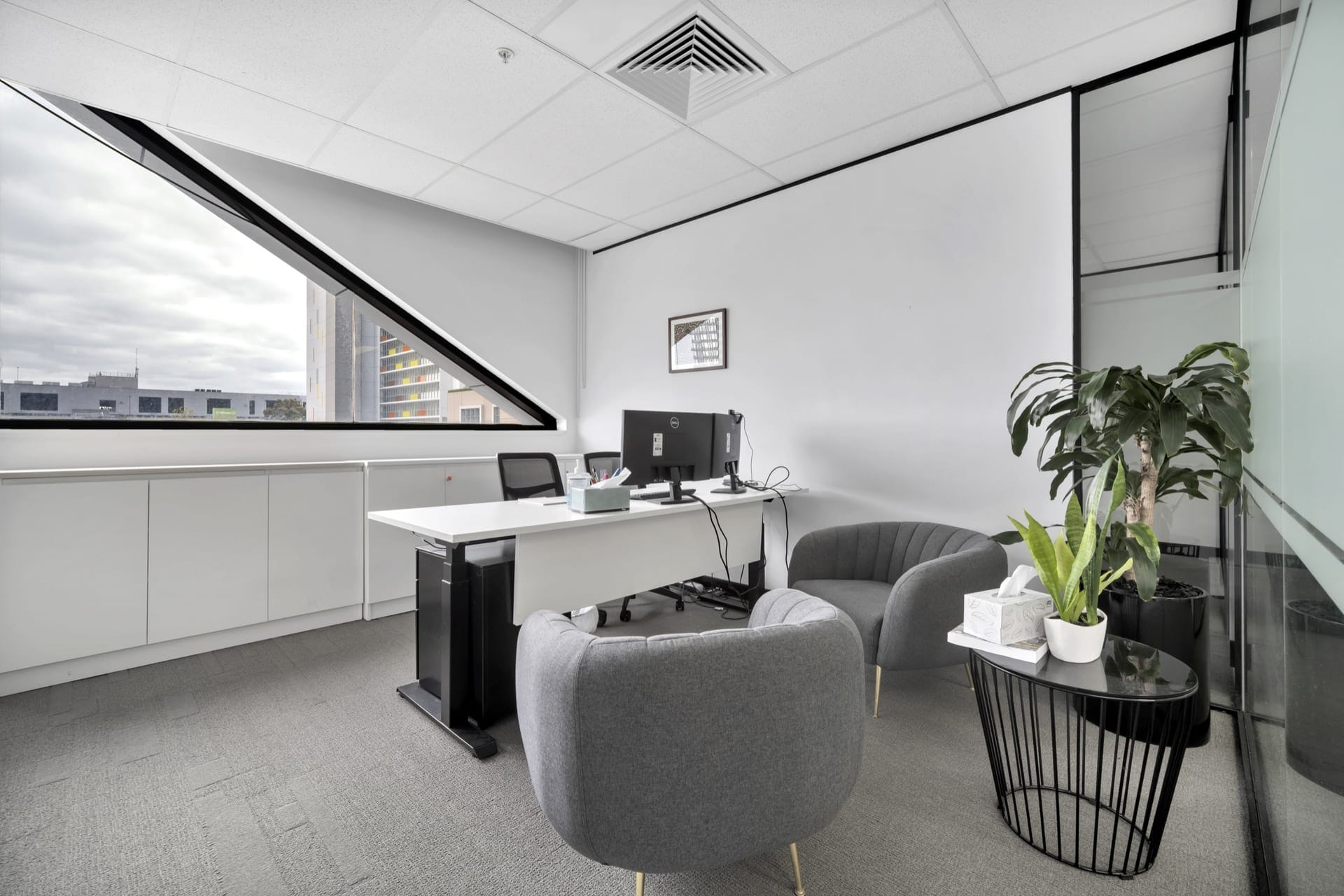 11-15 Deane St, Burwood en alquiler Foto del interior- Imagen 1 de 8