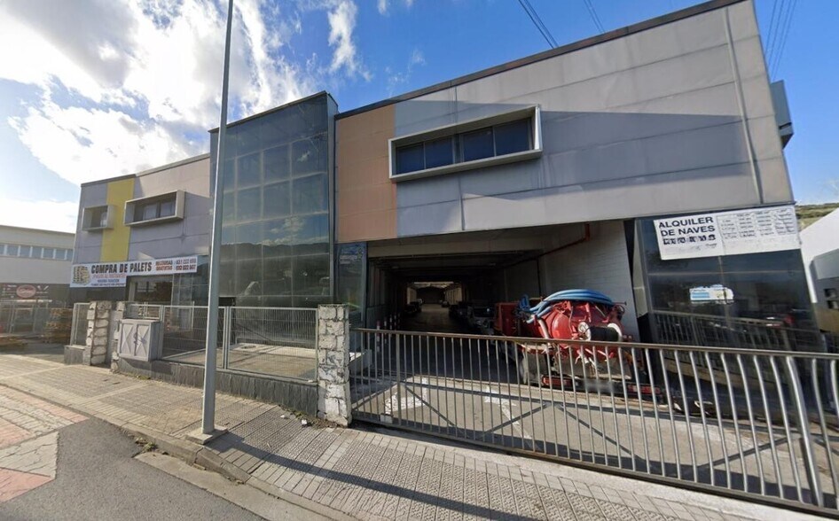 Oficina en Santurtzi en venta - Foto del edificio - Imagen 2 de 13