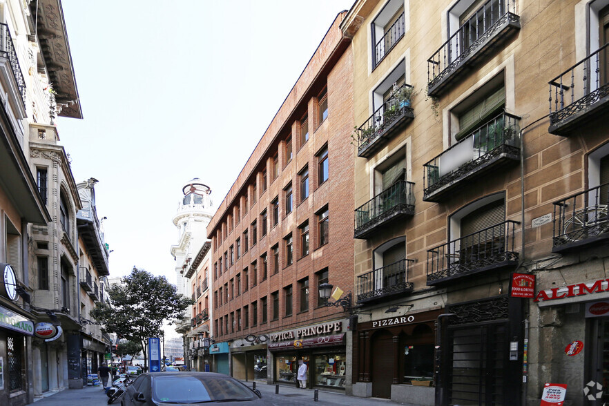 Oficinas en Madrid, MAD en venta - Foto del edificio - Imagen 2 de 2