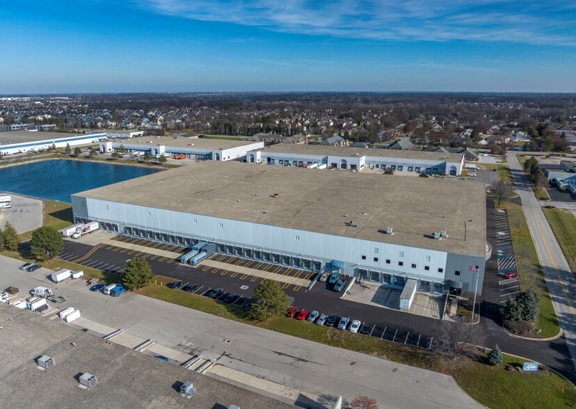 8600 Roberts Dr, Fishers, IN en venta - Foto del edificio - Imagen 3 de 6