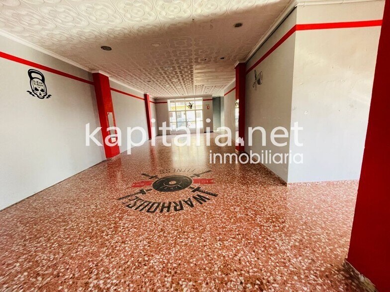 Local en L'Olleria, Valencia en venta - Foto del edificio - Imagen 2 de 15
