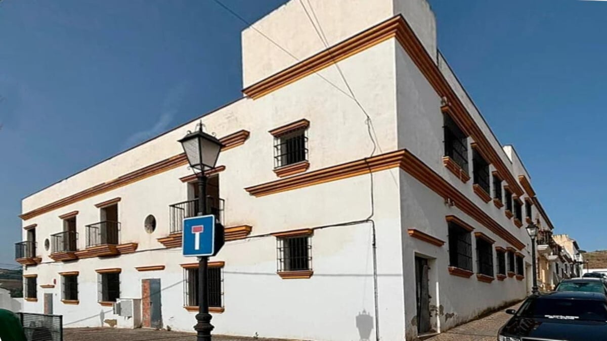Calle Lago, 1, Bornos, Cádiz en venta Foto principal- Imagen 1 de 3