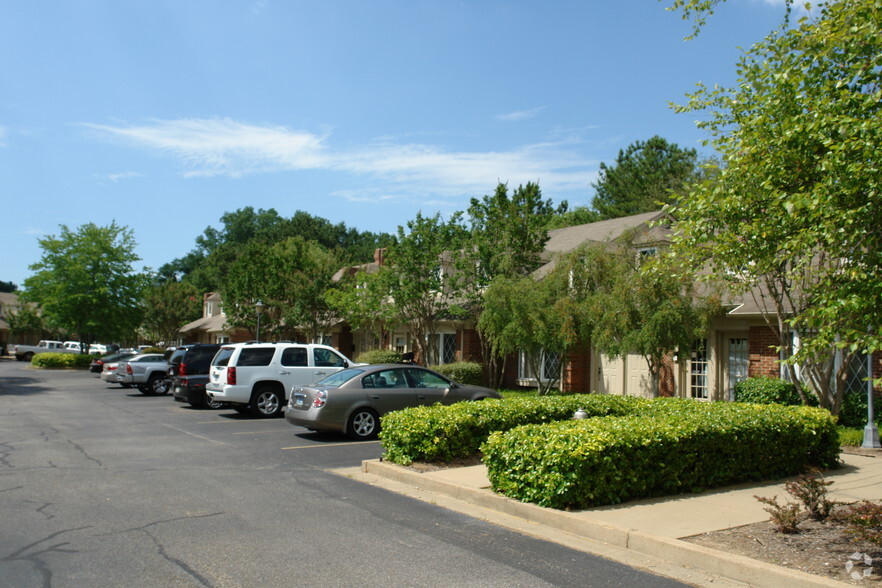 8586-8592 Cordes Cir, Germantown, TN en alquiler - Foto del edificio - Imagen 2 de 11