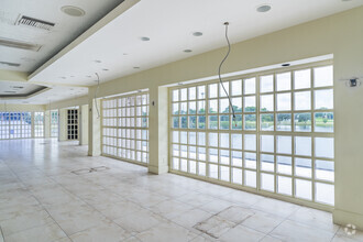 6909 SW 18th St, Boca Raton, FL en alquiler Foto del interior- Imagen 2 de 22