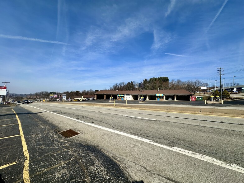 7541 US-30, North Huntingdon, PA en venta - Foto del edificio - Imagen 2 de 8