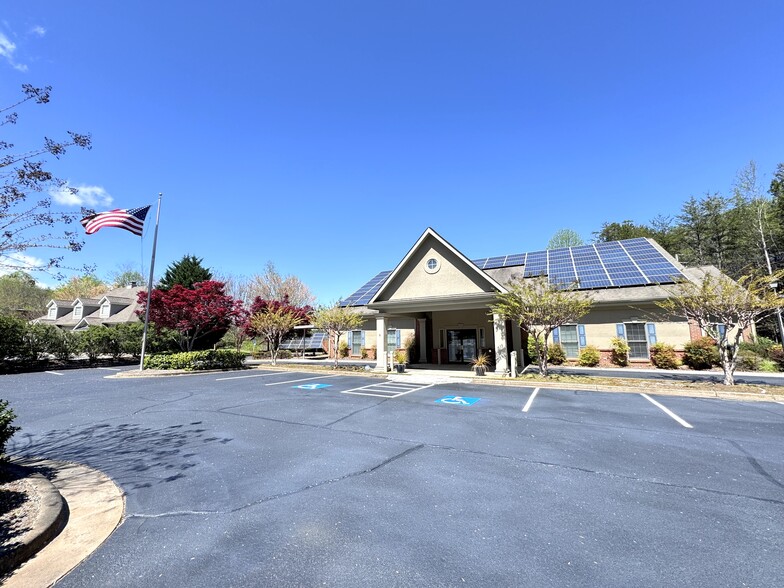 70 Ansley Dr, Dahlonega, GA en alquiler - Foto del edificio - Imagen 1 de 31