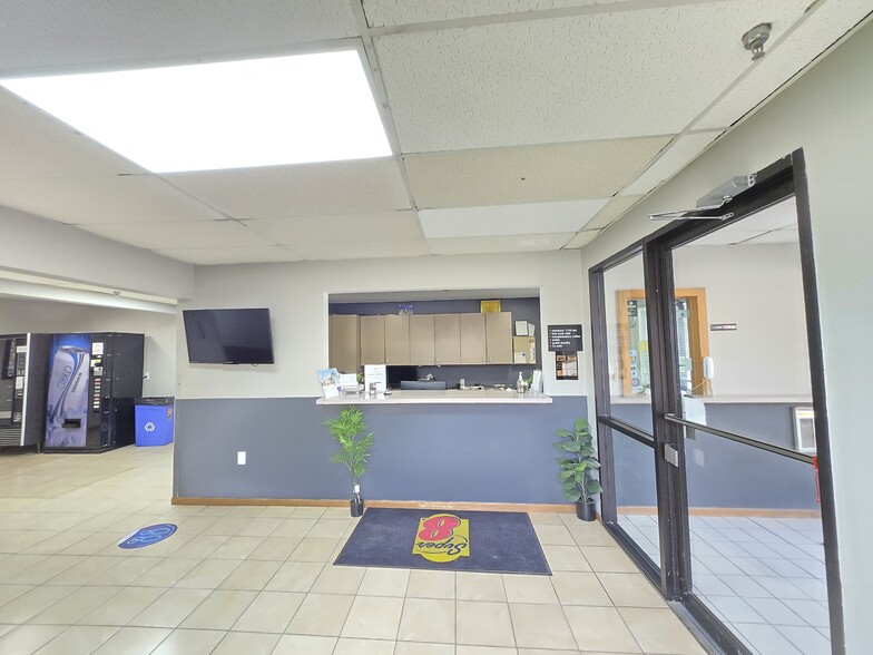 558 S 13th St, Blair, NE en venta - Lobby - Imagen 3 de 12