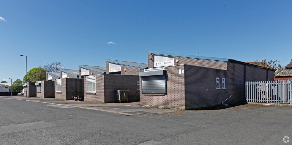 Cradley Rd, Dudley en alquiler - Foto del edificio - Imagen 2 de 2