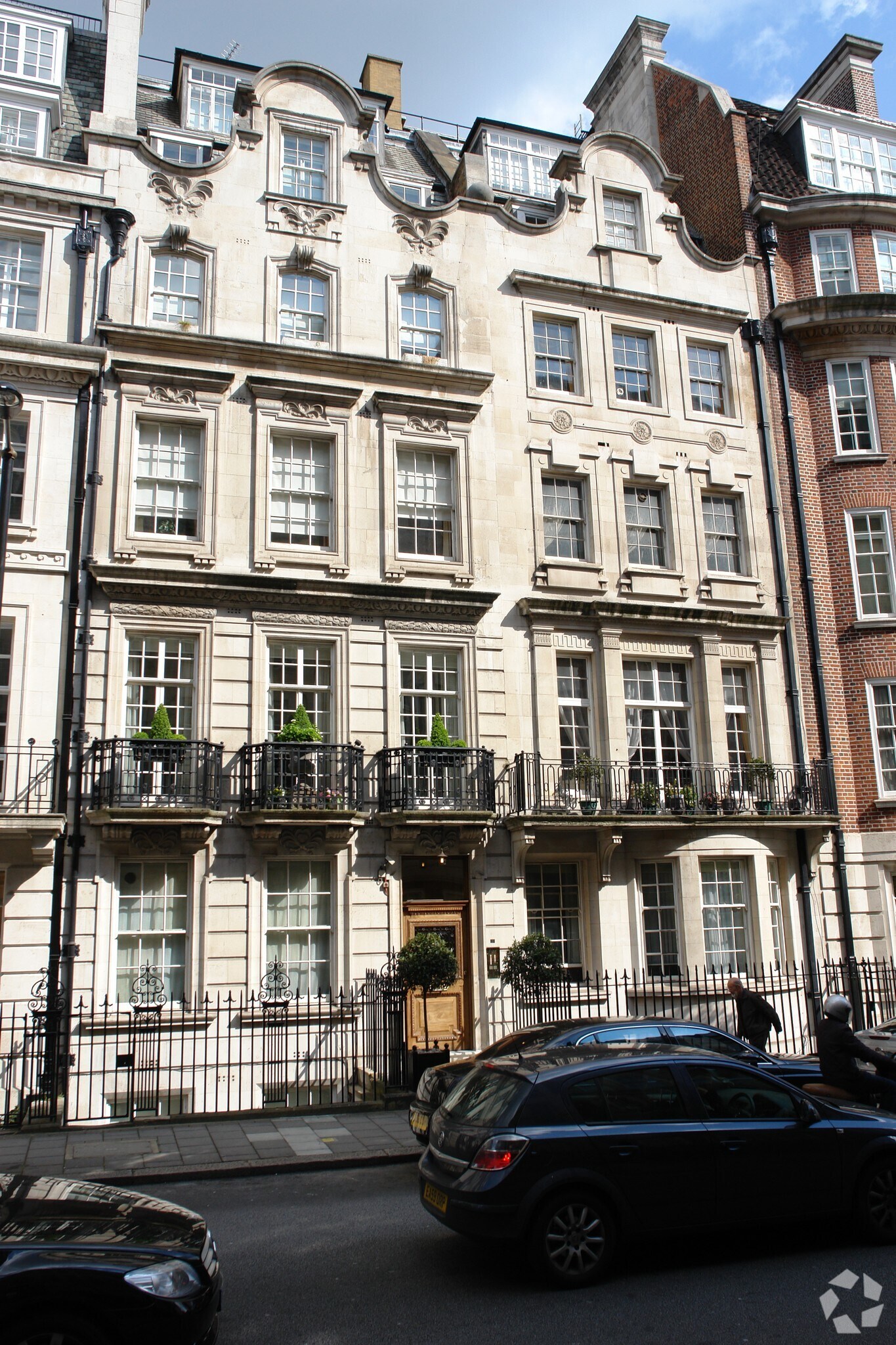25 Upper Brook St, London en alquiler Foto del edificio- Imagen 1 de 8