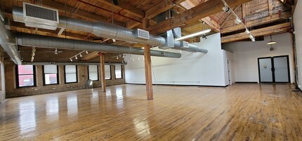 1100 W Cermak Rd, Chicago, IL en alquiler Foto del interior- Imagen 2 de 9