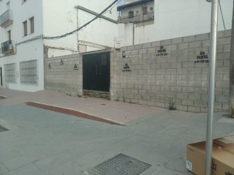 Terreno en SEVILLA en venta - Foto del edificio - Imagen 2 de 4