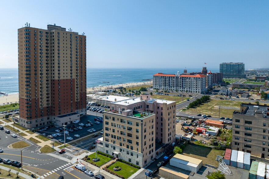 200 Deal Lake Dr, Asbury Park, NJ en venta - Vista aérea - Imagen 3 de 32