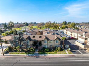 3765-3785 N Millbrook Ave, Fresno, CA - VISTA AÉREA  vista de mapa - Image1